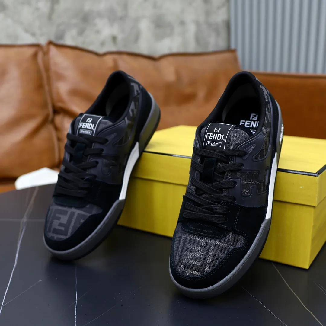 Ex-factory price: 580🔥Couple model (top original order) Brand: FENDI Size: 35-44 (customized for men 38 and 45) Grade: original order quality high version Material: imported original cowhide stitching➕ high-quality and comfortable lining original TPU lightweight non-slip outsole Style category: travel fashion casual shoes versatile trend